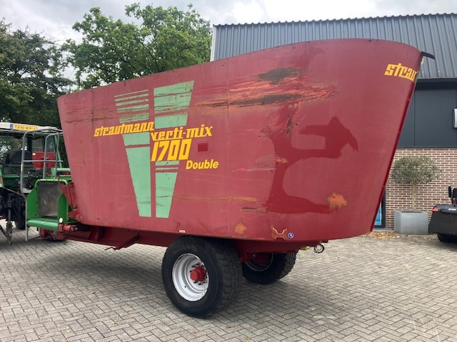 STRAUTMANN Vertimix 1700 double - Seosrehuvaunu: kuva STRAUTMANN Vertimix 1700 double - Seosrehuvaunu STRAUTMANN Vertimix 1700 double - Seosrehuvaunu: kuva STRAUTMANN Vertimix 1700 double - Seosrehuvaunu