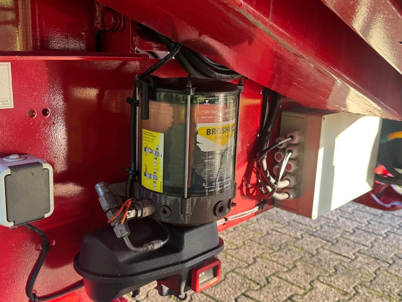 Lavapuoliperävaunu Broshuis 3 AOU 48 | FULL STEERING | RADIOGRAPH | EXTENDABLE 7200 MM: kuva Lavapuoliperävaunu Broshuis 3 AOU 48 | FULL STEERING | RADIOGRAPH | EXTENDABLE 7200 MM Lavapuoliperävaunu Broshuis 3 AOU 48 | FULL STEERING | RADIOGRAPH | EXTENDABLE 7200 MM: kuva Lavapuoliperävaunu Broshuis 3 AOU 48 | FULL STEERING | RADIOGRAPH | EXTENDABLE 7200 MM