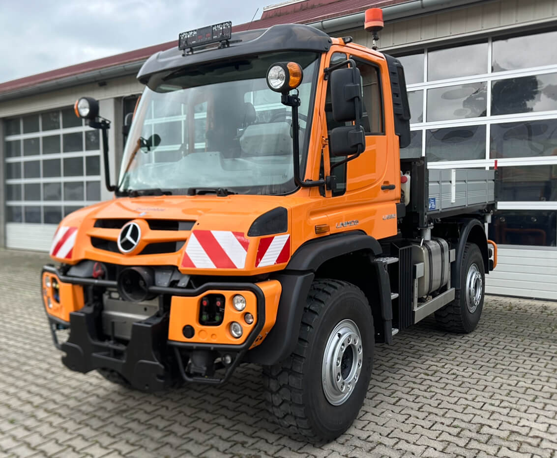 Unimog 530 - U530 405 44301 Mercedes Benz 405 - Kunnallis-/ Erikoisajoneuvot: kuva  Unimog 530 - U530 405 44301 Mercedes Benz 405 - Kunnallis-/ Erikoisajoneuvot Unimog 530 - U530 405 44301 Mercedes Benz 405 - Kunnallis-/ Erikoisajoneuvot: kuva  Unimog 530 - U530 405 44301 Mercedes Benz 405 - Kunnallis-/ Erikoisajoneuvot