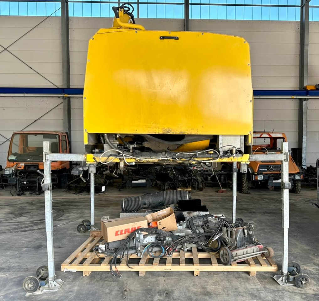 Unimog Aufbaukehrmaschine Trilety SK-370 - Lakaisuauto: kuva Unimog Aufbaukehrmaschine Trilety SK-370 - Lakaisuauto Unimog Aufbaukehrmaschine Trilety SK-370 - Lakaisuauto: kuva Unimog Aufbaukehrmaschine Trilety SK-370 - Lakaisuauto