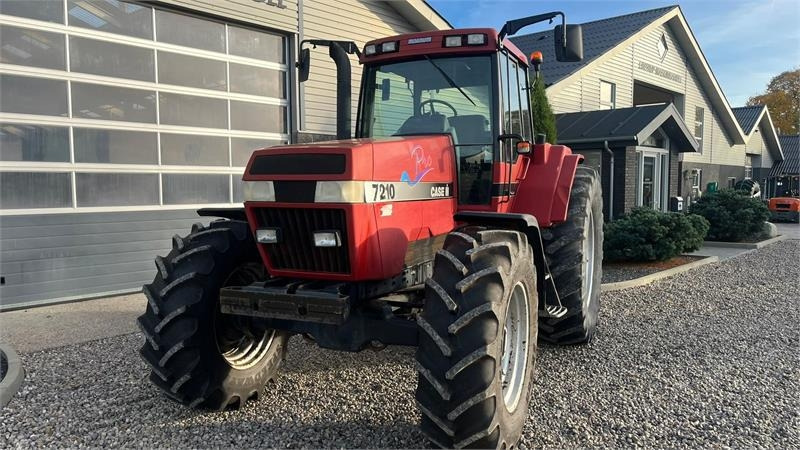 Case IH Magnum 7210 PRO PRO model, og en ejers traktor fra - Traktori: kuva Case IH Magnum 7210 PRO PRO model, og en ejers traktor fra - Traktori Case IH Magnum 7210 PRO PRO model, og en ejers traktor fra - Traktori: kuva Case IH Magnum 7210 PRO PRO model, og en ejers traktor fra - Traktori