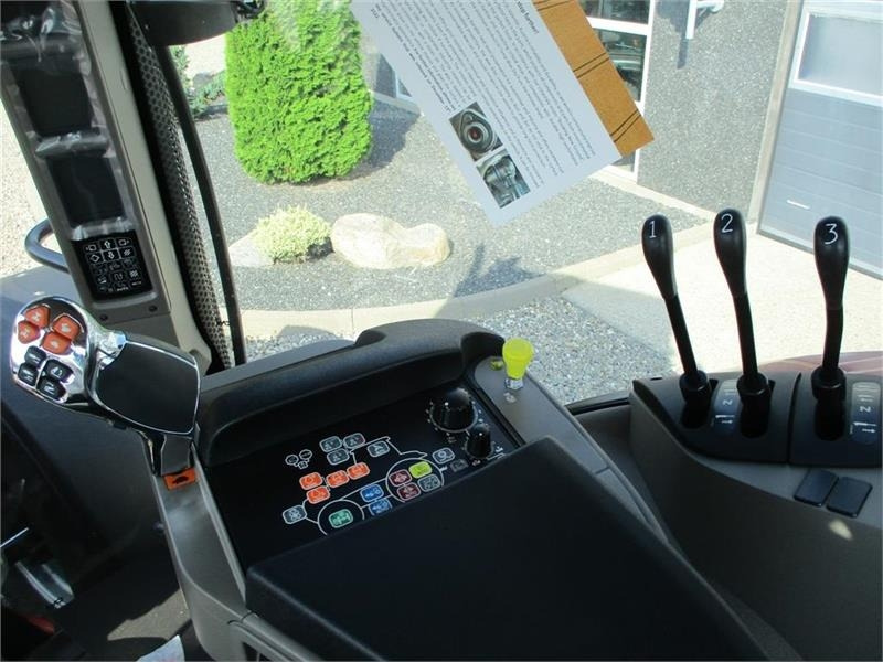 Case IH Puma 180 FPS New and unused tractor - Traktori: kuva Case IH Puma 180 FPS New and unused tractor - Traktori Case IH Puma 180 FPS New and unused tractor - Traktori: kuva Case IH Puma 180 FPS New and unused tractor - Traktori