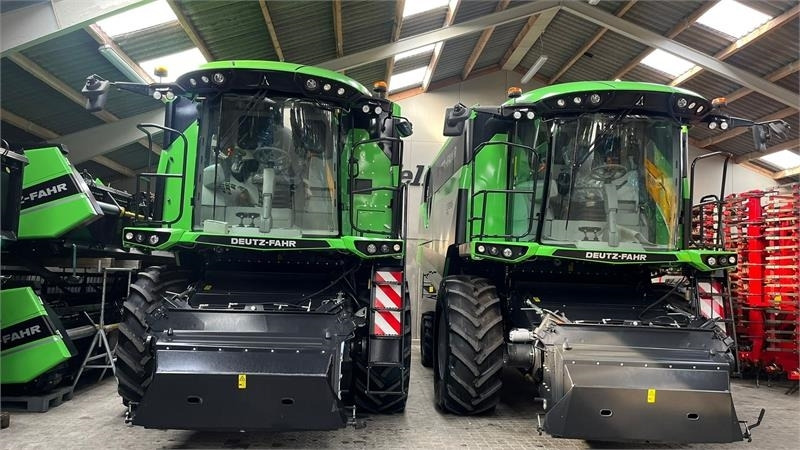 Deutz-fahr 7206 With 24feed - 7.2m header. New and unused Com - Leikkuupuimuri: kuva Deutz-fahr 7206 With 24feed - 7.2m header. New and unused Com - Leikkuupuimuri Deutz-fahr 7206 With 24feed - 7.2m header. New and unused Com - Leikkuupuimuri: kuva Deutz-fahr 7206 With 24feed - 7.2m header. New and unused Com - Leikkuupuimuri