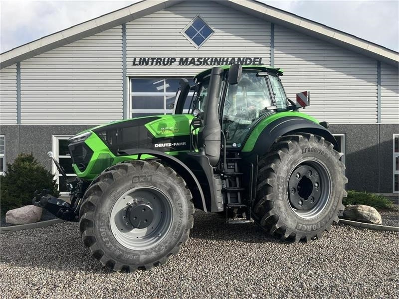 Deutz-fahr 9340 TTV WARRIOR, New and unused tractor - Traktori: kuva Deutz-fahr 9340 TTV WARRIOR, New and unused tractor - Traktori Deutz-fahr 9340 TTV WARRIOR, New and unused tractor - Traktori: kuva Deutz-fahr 9340 TTV WARRIOR, New and unused tractor - Traktori