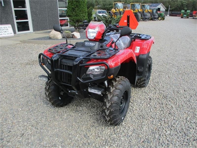 Honda TRX 520 FA Traktor. STORT LAGER AF HONDA ATV. Vi h - Traktori: kuva Honda TRX 520 FA Traktor. STORT LAGER AF HONDA ATV. Vi h - Traktori Honda TRX 520 FA Traktor. STORT LAGER AF HONDA ATV. Vi h - Traktori: kuva Honda TRX 520 FA Traktor. STORT LAGER AF HONDA ATV. Vi h - Traktori