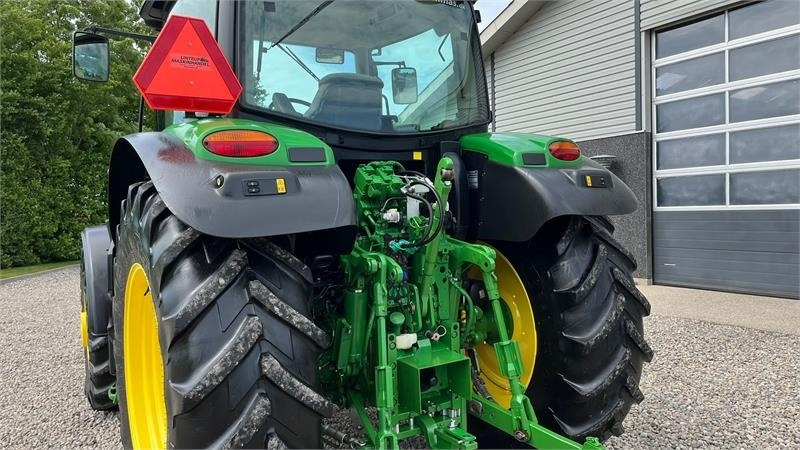 John Deere 6135R Krybegear, frontlift, TLS Affjedret foraksel - Traktori: kuva John Deere 6135R Krybegear, frontlift, TLS Affjedret foraksel - Traktori John Deere 6135R Krybegear, frontlift, TLS Affjedret foraksel - Traktori: kuva John Deere 6135R Krybegear, frontlift, TLS Affjedret foraksel - Traktori