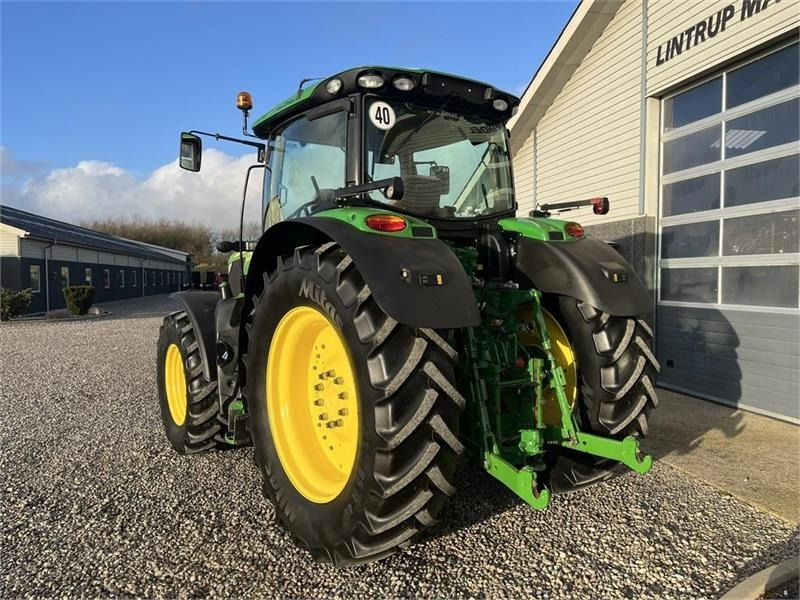 John Deere 6175R Med frontlift og frontPTO - Traktori: kuva John Deere 6175R Med frontlift og frontPTO - Traktori John Deere 6175R Med frontlift og frontPTO - Traktori: kuva John Deere 6175R Med frontlift og frontPTO - Traktori
