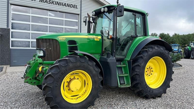 John Deere 6930 AutoPower med frontlift og front PTO - Traktori: kuva John Deere 6930 AutoPower med frontlift og front PTO - Traktori John Deere 6930 AutoPower med frontlift og front PTO - Traktori: kuva John Deere 6930 AutoPower med frontlift og front PTO - Traktori