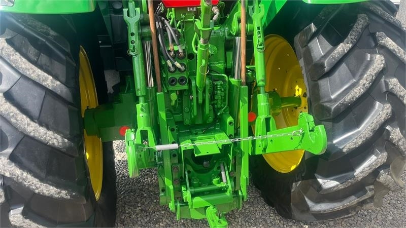 John Deere 7710 8.1L motor, store hjul og frontlift. En ejere  - Traktori: kuva John Deere 7710 8.1L motor, store hjul og frontlift. En ejere  - Traktori John Deere 7710 8.1L motor, store hjul og frontlift. En ejere  - Traktori: kuva John Deere 7710 8.1L motor, store hjul og frontlift. En ejere  - Traktori