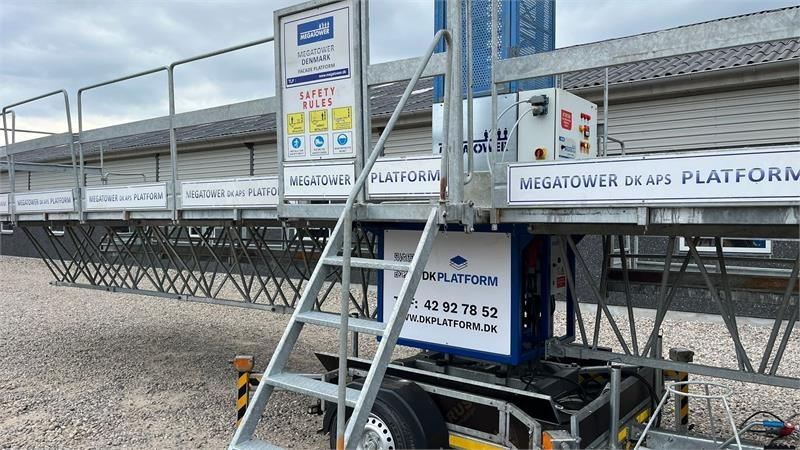 Manitou Mandskabskurv arbejdsplatformen, Byggeelevatorer, - Kurottaja: kuva Manitou Mandskabskurv arbejdsplatformen, Byggeelevatorer, - Kurottaja Manitou Mandskabskurv arbejdsplatformen, Byggeelevatorer, - Kurottaja: kuva Manitou Mandskabskurv arbejdsplatformen, Byggeelevatorer, - Kurottaja