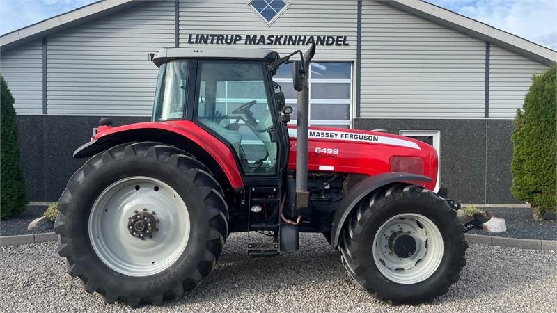 Traktori Massey Ferguson 6499 Dynashift med frontlift og frontpto: kuva Traktori Massey Ferguson 6499 Dynashift med frontlift og frontpto Traktori Massey Ferguson 6499 Dynashift med frontlift og frontpto: kuva Traktori Massey Ferguson 6499 Dynashift med frontlift og frontpto