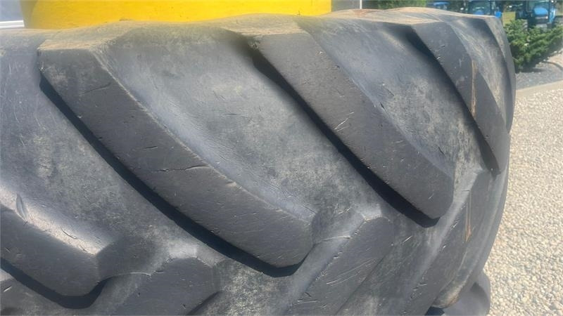 Michelin 650/85R38 Tvillinghjul med 8 låse - Rengas - Maatalouskoneet: kuva Michelin 650/85R38 Tvillinghjul med 8 låse - Rengas - Maatalouskoneet Michelin 650/85R38 Tvillinghjul med 8 låse - Rengas - Maatalouskoneet: kuva Michelin 650/85R38 Tvillinghjul med 8 låse - Rengas - Maatalouskoneet