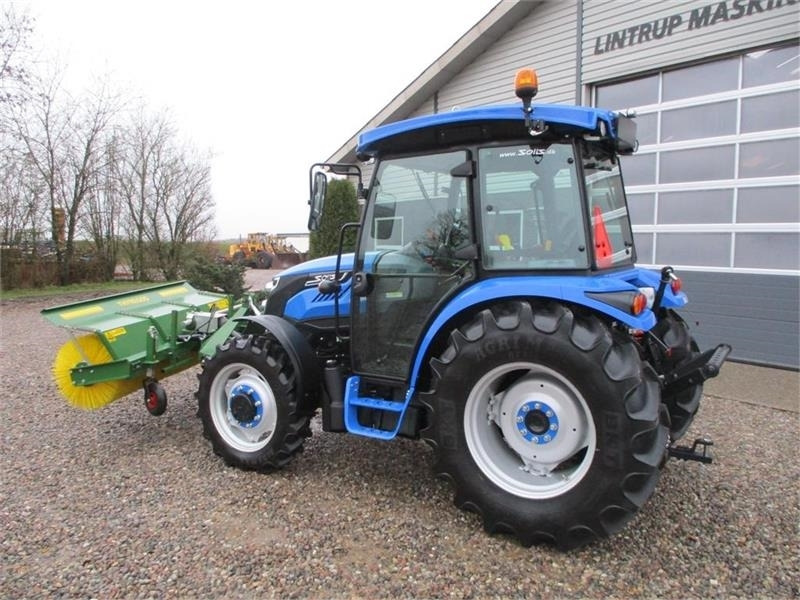 Solis 60 Med frontlift, frontPTO og Thyregod kost - Traktori: kuva Solis 60 Med frontlift, frontPTO og Thyregod kost - Traktori Solis 60 Med frontlift, frontPTO og Thyregod kost - Traktori: kuva Solis 60 Med frontlift, frontPTO og Thyregod kost - Traktori