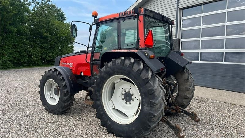 Valmet 8050 - Traktori: kuva Valmet 8050 - Traktori Valmet 8050 - Traktori: kuva Valmet 8050 - Traktori