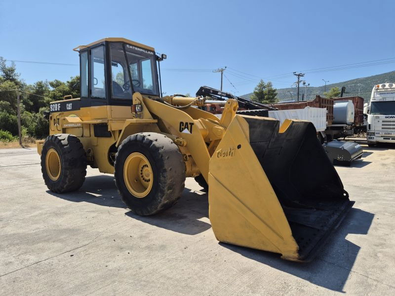 Caterpillar CAT 928F - Pyöräkuormaaja: kuva Caterpillar CAT 928F - Pyöräkuormaaja Caterpillar CAT 928F - Pyöräkuormaaja: kuva Caterpillar CAT 928F - Pyöräkuormaaja