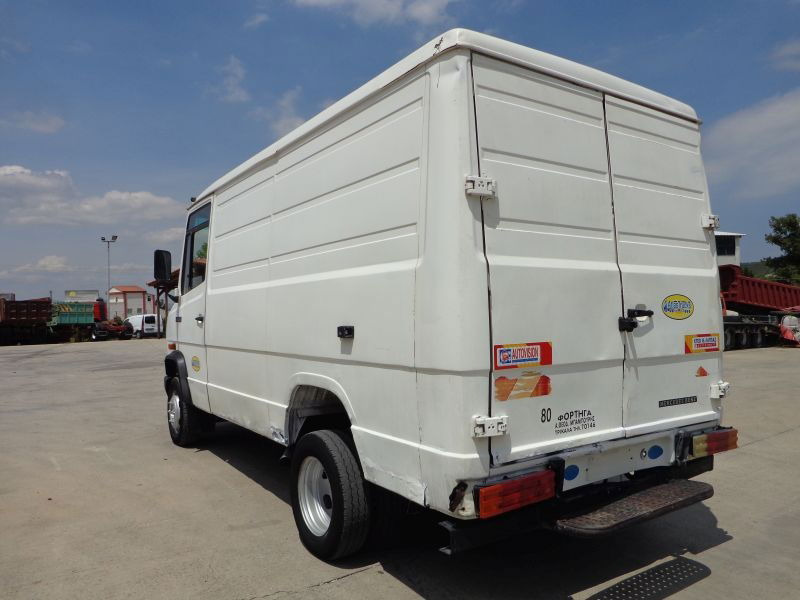 Mercedes-Benz Sprinter Mercedes Benz 609D - Pakettiauto: kuva Mercedes-Benz Sprinter Mercedes Benz 609D - Pakettiauto Mercedes-Benz Sprinter Mercedes Benz 609D - Pakettiauto: kuva Mercedes-Benz Sprinter Mercedes Benz 609D - Pakettiauto