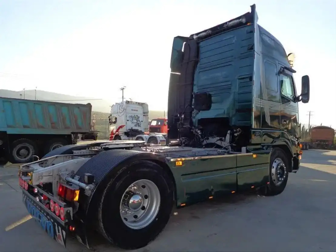 Leasing Volvo FH 12.420 Volvo FH12.420 4X2  Volvo FH 12.420 Volvo FH12.420 4X2: kuva Leasing Volvo FH 12.420 Volvo FH12.420 4X2  Volvo FH 12.420 Volvo FH12.420 4X2