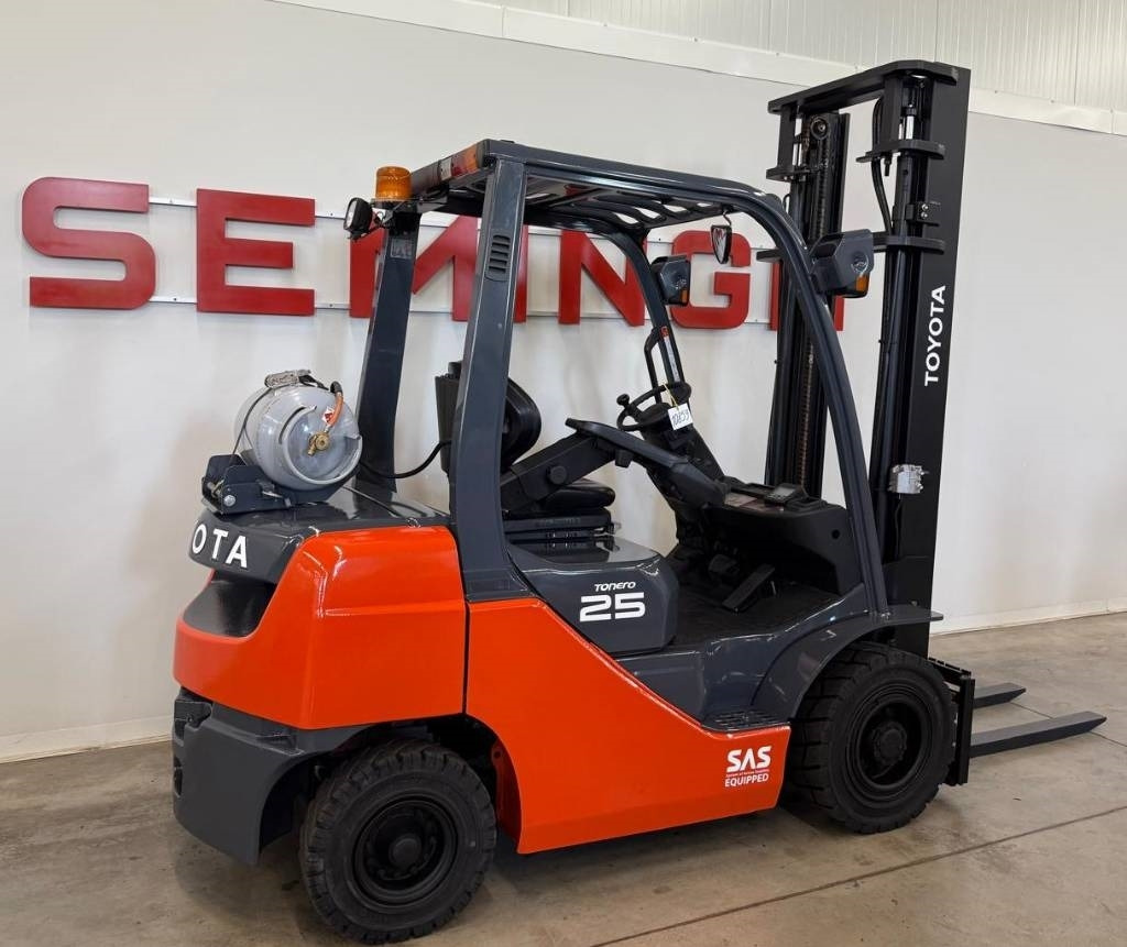 Toyota 10859 - 02-8FGF25 - Kaasutrukki: kuva Toyota 10859 - 02-8FGF25 - Kaasutrukki Toyota 10859 - 02-8FGF25 - Kaasutrukki: kuva Toyota 10859 - 02-8FGF25 - Kaasutrukki