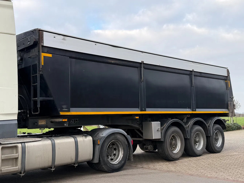 AJK ASFALT Kipper OP17-27-22.5 - Kippiauto puoliperävaunu: kuva AJK ASFALT Kipper OP17-27-22.5 - Kippiauto puoliperävaunu AJK ASFALT Kipper OP17-27-22.5 - Kippiauto puoliperävaunu: kuva AJK ASFALT Kipper OP17-27-22.5 - Kippiauto puoliperävaunu