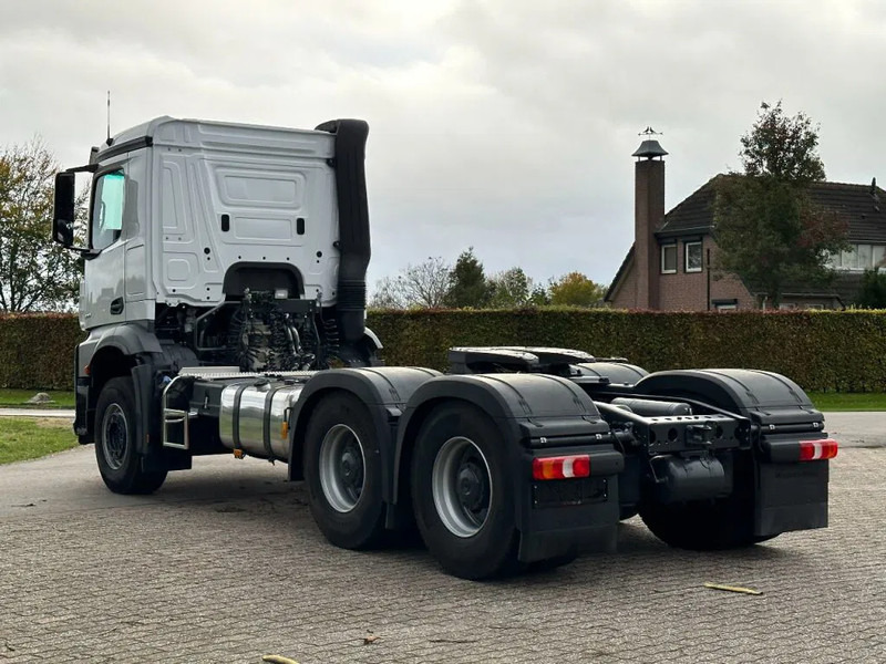 Mercedes-Benz Arocs 3351 6x4 LS!! TRK 180ton!!UNUSED!!TURBO RETARDER!!BELGIUM TRUCK!! - Vetopöytäauto: kuva Mercedes-Benz Arocs 3351 6x4 LS!! TRK 180ton!!UNUSED!!TURBO RETARDER!!BELGIUM TRUCK!! - Vetopöytäauto Mercedes-Benz Arocs 3351 6x4 LS!! TRK 180ton!!UNUSED!!TURBO RETARDER!!BELGIUM TRUCK!! - Vetopöytäauto: kuva Mercedes-Benz Arocs 3351 6x4 LS!! TRK 180ton!!UNUSED!!TURBO RETARDER!!BELGIUM TRUCK!! - Vetopöytäauto