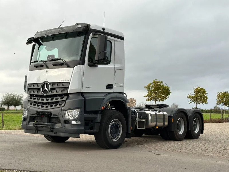 Mercedes-Benz Arocs 3351 6x4 LS!! TRK 180ton!!UNUSED!!TURBO RETARDER!!BELGIUM TRUCK!! - Vetopöytäauto: kuva Mercedes-Benz Arocs 3351 6x4 LS!! TRK 180ton!!UNUSED!!TURBO RETARDER!!BELGIUM TRUCK!! - Vetopöytäauto Mercedes-Benz Arocs 3351 6x4 LS!! TRK 180ton!!UNUSED!!TURBO RETARDER!!BELGIUM TRUCK!! - Vetopöytäauto: kuva Mercedes-Benz Arocs 3351 6x4 LS!! TRK 180ton!!UNUSED!!TURBO RETARDER!!BELGIUM TRUCK!! - Vetopöytäauto