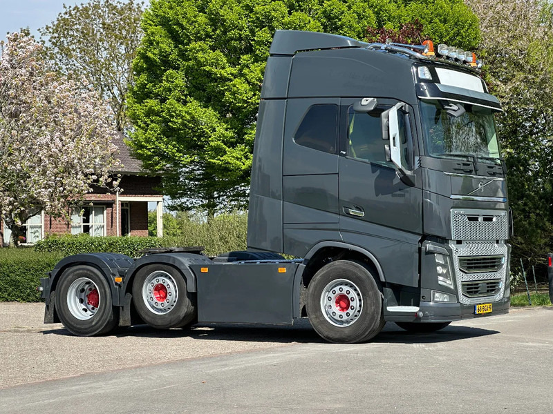 Volvo FH 16 750!!6x2!!ONLY 318TKM!! - Vetopöytäauto: kuva Volvo FH 16 750!!6x2!!ONLY 318TKM!! - Vetopöytäauto Volvo FH 16 750!!6x2!!ONLY 318TKM!! - Vetopöytäauto: kuva Volvo FH 16 750!!6x2!!ONLY 318TKM!! - Vetopöytäauto