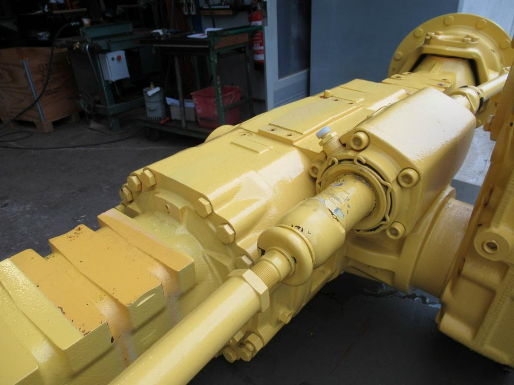 Bomag 05586301 - Etuakseli - Rakennuskoneet: kuva Bomag 05586301 - Etuakseli - Rakennuskoneet Bomag 05586301 - Etuakseli - Rakennuskoneet: kuva Bomag 05586301 - Etuakseli - Rakennuskoneet