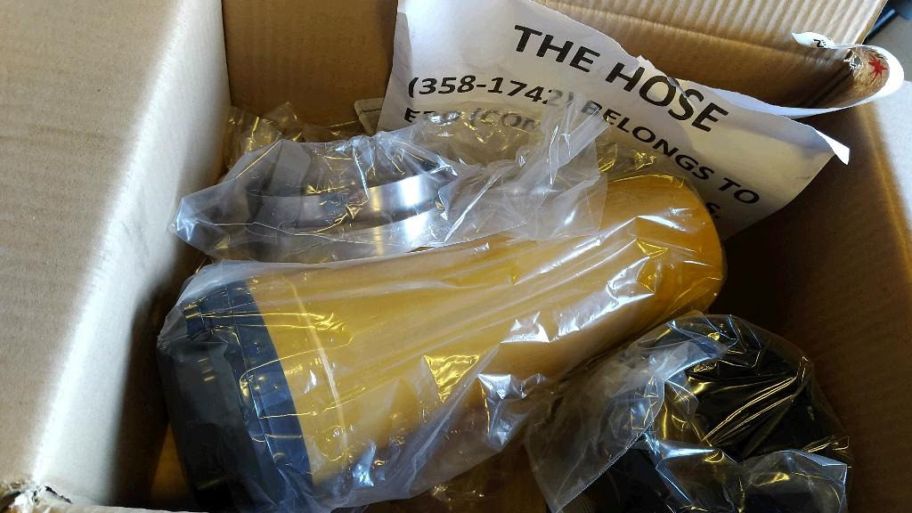 Caterpillar 4362430 - Polttoainetankki - Rakennuskoneet: kuva Caterpillar 4362430 - Polttoainetankki - Rakennuskoneet Caterpillar 4362430 - Polttoainetankki - Rakennuskoneet: kuva Caterpillar 4362430 - Polttoainetankki - Rakennuskoneet