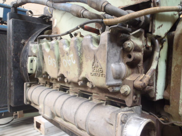 Moottori - Rakennuskoneet Deutz F4L1011E -: kuva Moottori - Rakennuskoneet Deutz F4L1011E -