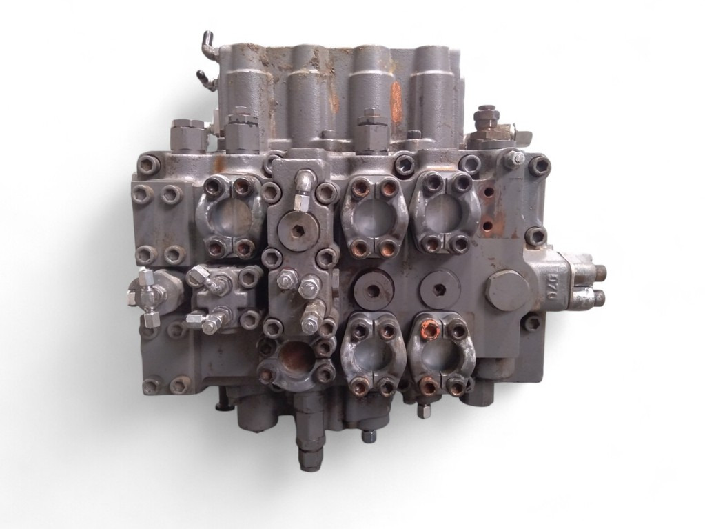 Hitachi 4713088 - FYA00037261 - Hydrauliventtiili - Rakennuskoneet: kuva Hitachi 4713088 - FYA00037261 - Hydrauliventtiili - Rakennuskoneet Hitachi 4713088 - FYA00037261 - Hydrauliventtiili - Rakennuskoneet: kuva Hitachi 4713088 - FYA00037261 - Hydrauliventtiili - Rakennuskoneet