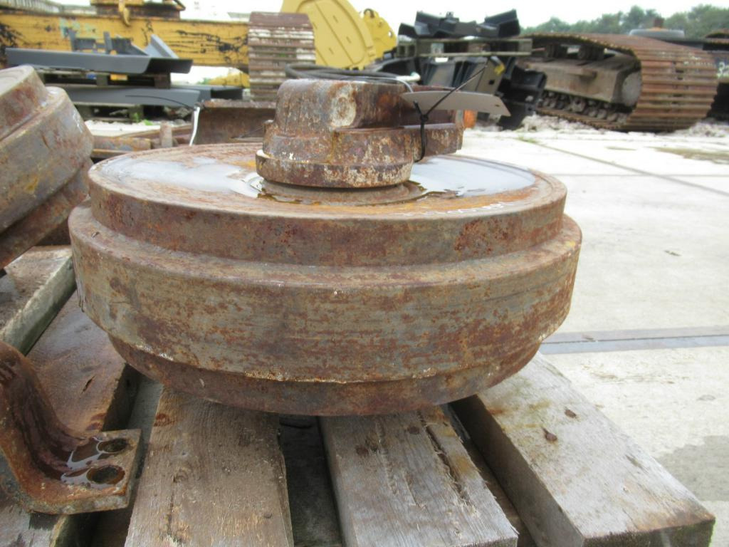 Komatsu 20Y-30-08070 - 20Y-30-00323 - Telaston osat - Rakennuskoneet: kuva Komatsu 20Y-30-08070 - 20Y-30-00323 - Telaston osat - Rakennuskoneet Komatsu 20Y-30-08070 - 20Y-30-00323 - Telaston osat - Rakennuskoneet: kuva Komatsu 20Y-30-08070 - 20Y-30-00323 - Telaston osat - Rakennuskoneet