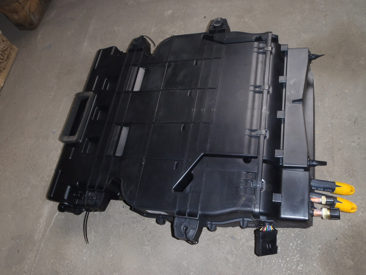 Uusi Lämmitys/ Tuuletus - Rakennuskoneet New Holland 84267544 - 84559084: kuva Uusi Lämmitys/ Tuuletus - Rakennuskoneet New Holland 84267544 - 84559084 Uusi Lämmitys/ Tuuletus - Rakennuskoneet New Holland 84267544 - 84559084: kuva Uusi Lämmitys/ Tuuletus - Rakennuskoneet New Holland 84267544 - 84559084