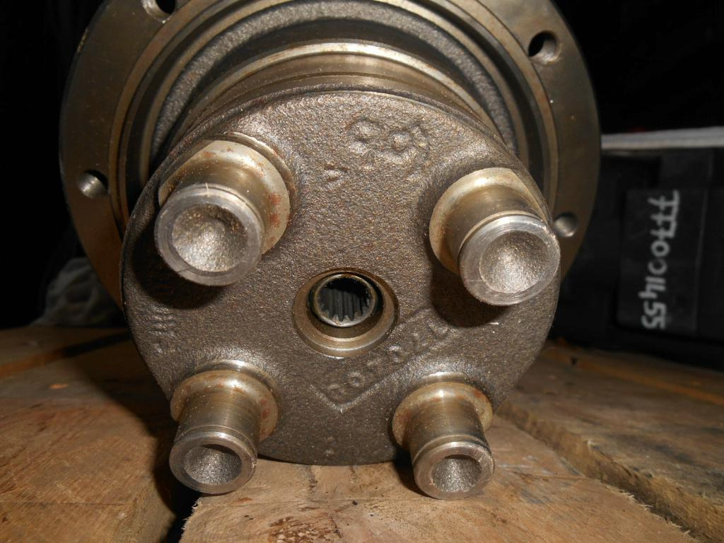 New Holland 87737549 - Hydraulimoottori - Rakennuskoneet: kuva New Holland 87737549 - Hydraulimoottori - Rakennuskoneet New Holland 87737549 - Hydraulimoottori - Rakennuskoneet: kuva New Holland 87737549 - Hydraulimoottori - Rakennuskoneet