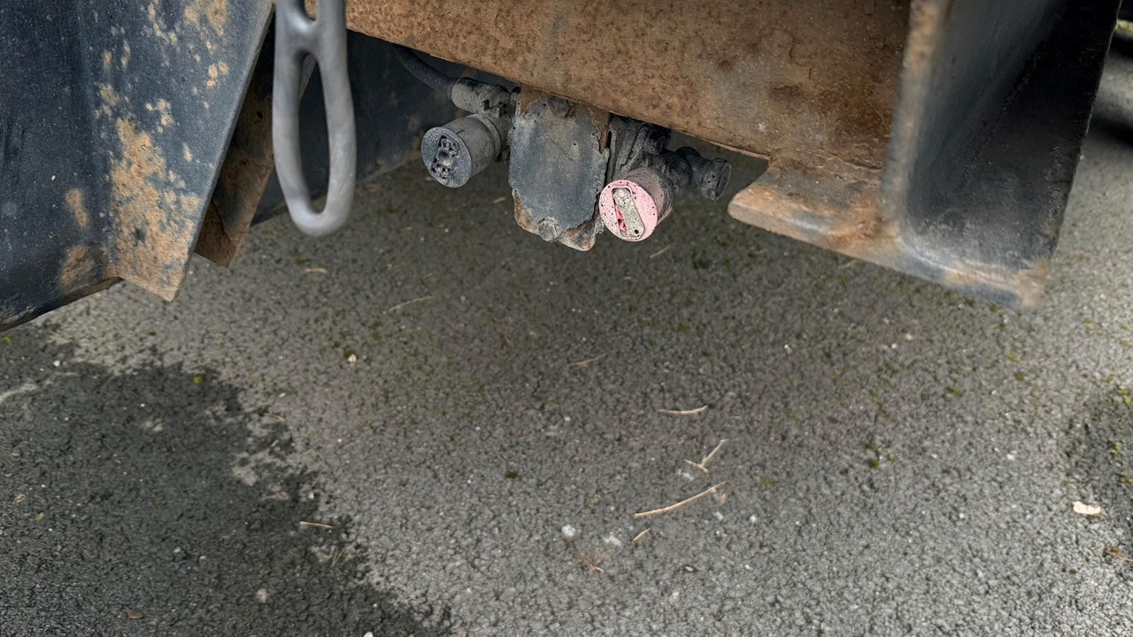 BG BGH 11 - Pressukapelliperävaunu: kuva BG BGH 11 - Pressukapelliperävaunu BG BGH 11 - Pressukapelliperävaunu: kuva BG BGH 11 - Pressukapelliperävaunu