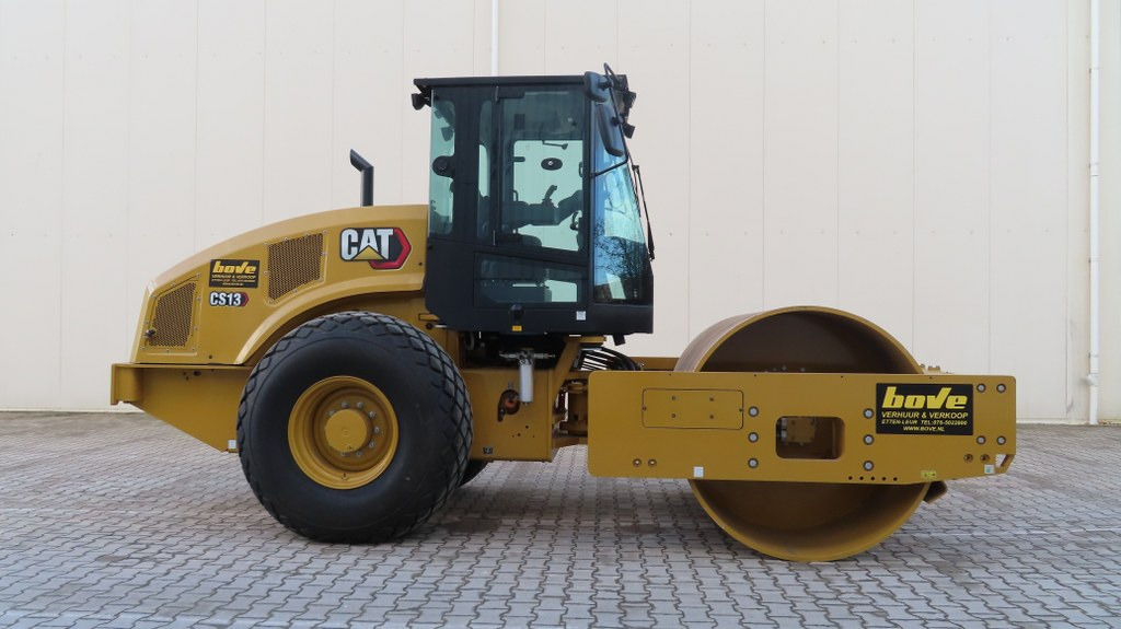 Caterpillar CS66B - Tiivistyskone: kuva Caterpillar CS66B - Tiivistyskone Caterpillar CS66B - Tiivistyskone: kuva Caterpillar CS66B - Tiivistyskone