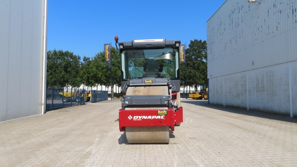 Dynapac CS1400 VI - Jyrä: kuva Dynapac CS1400 VI - Jyrä Dynapac CS1400 VI - Jyrä: kuva Dynapac CS1400 VI - Jyrä