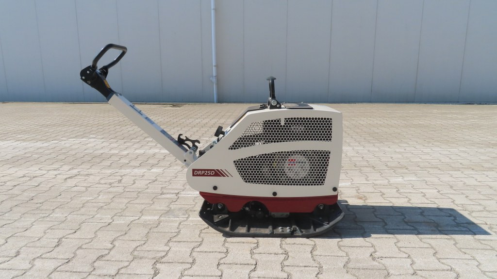 Dynapac DRP25D - Tärylevy: kuva Dynapac DRP25D - Tärylevy Dynapac DRP25D - Tärylevy: kuva Dynapac DRP25D - Tärylevy