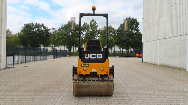 JCB CT 260-120 - Tiejyrä: kuva JCB CT 260-120 - Tiejyrä JCB CT 260-120 - Tiejyrä: kuva JCB CT 260-120 - Tiejyrä