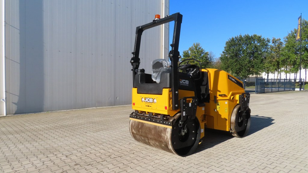 JCB CT380-130 - Tiejyrä: kuva JCB CT380-130 - Tiejyrä JCB CT380-130 - Tiejyrä: kuva JCB CT380-130 - Tiejyrä