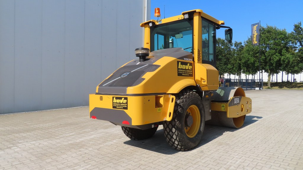 Volvo SD75 B - Tiivistyskone: kuva Volvo SD75 B - Tiivistyskone Volvo SD75 B - Tiivistyskone: kuva Volvo SD75 B - Tiivistyskone