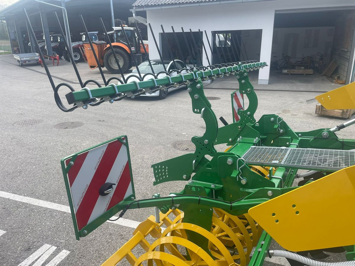 Kerner Corona C300 - Kultivaattori: kuva Kerner Corona C300 - Kultivaattori Kerner Corona C300 - Kultivaattori: kuva Kerner Corona C300 - Kultivaattori