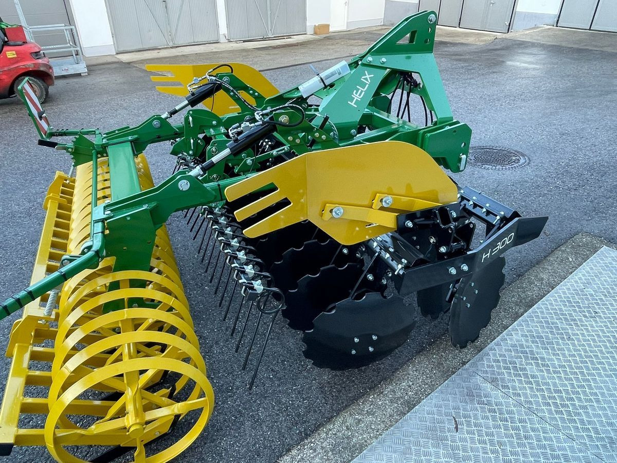 Kerner Helix H300 - Lautasäes: kuva Kerner Helix H300 - Lautasäes Kerner Helix H300 - Lautasäes: kuva Kerner Helix H300 - Lautasäes