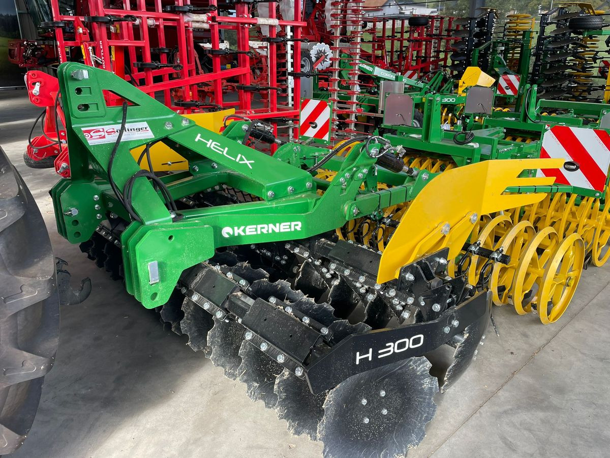 Kerner Helix H300 - Lautasäes: kuva Kerner Helix H300 - Lautasäes Kerner Helix H300 - Lautasäes: kuva Kerner Helix H300 - Lautasäes