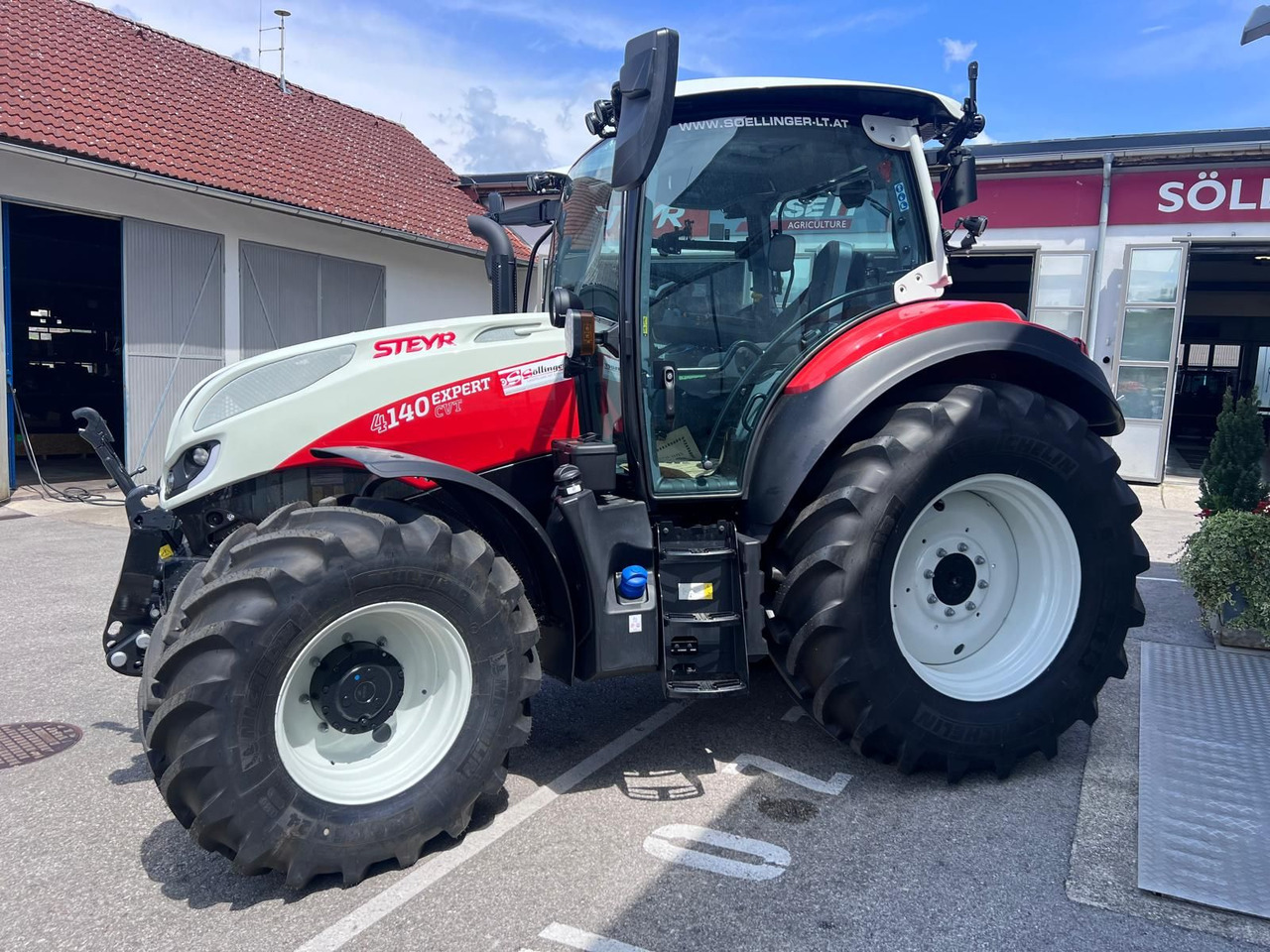 Steyr 4140 Expert CVT - Traktori: kuva Steyr 4140 Expert CVT - Traktori Steyr 4140 Expert CVT - Traktori: kuva Steyr 4140 Expert CVT - Traktori