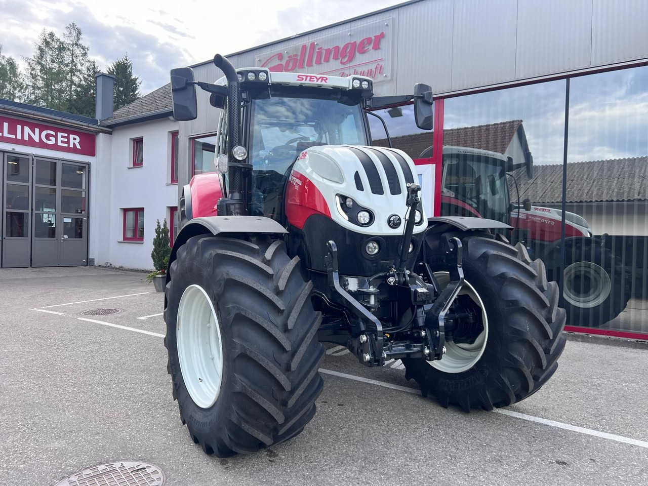 Steyr 6175 Impuls CVT - Traktori: kuva Steyr 6175 Impuls CVT - Traktori Steyr 6175 Impuls CVT - Traktori: kuva Steyr 6175 Impuls CVT - Traktori