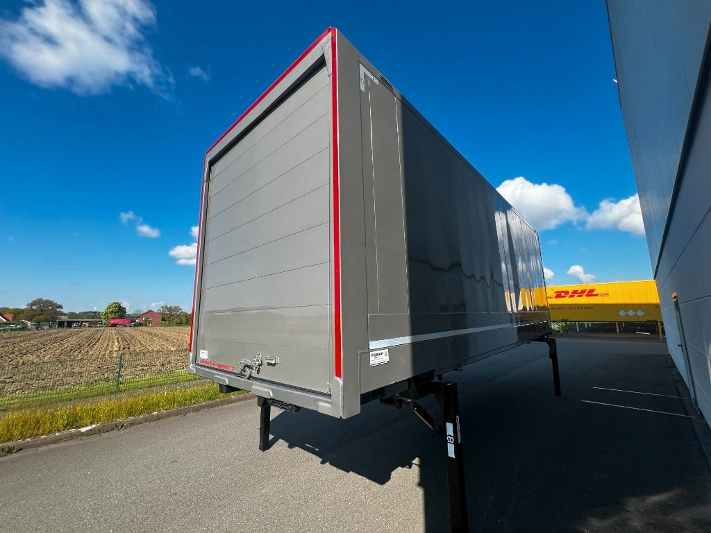 Krone Heck & Front Alu.- Rolltor - Vaihtokori - umpikori: kuva Krone Heck & Front Alu.- Rolltor - Vaihtokori - umpikori Krone Heck & Front Alu.- Rolltor - Vaihtokori - umpikori: kuva Krone Heck & Front Alu.- Rolltor - Vaihtokori - umpikori