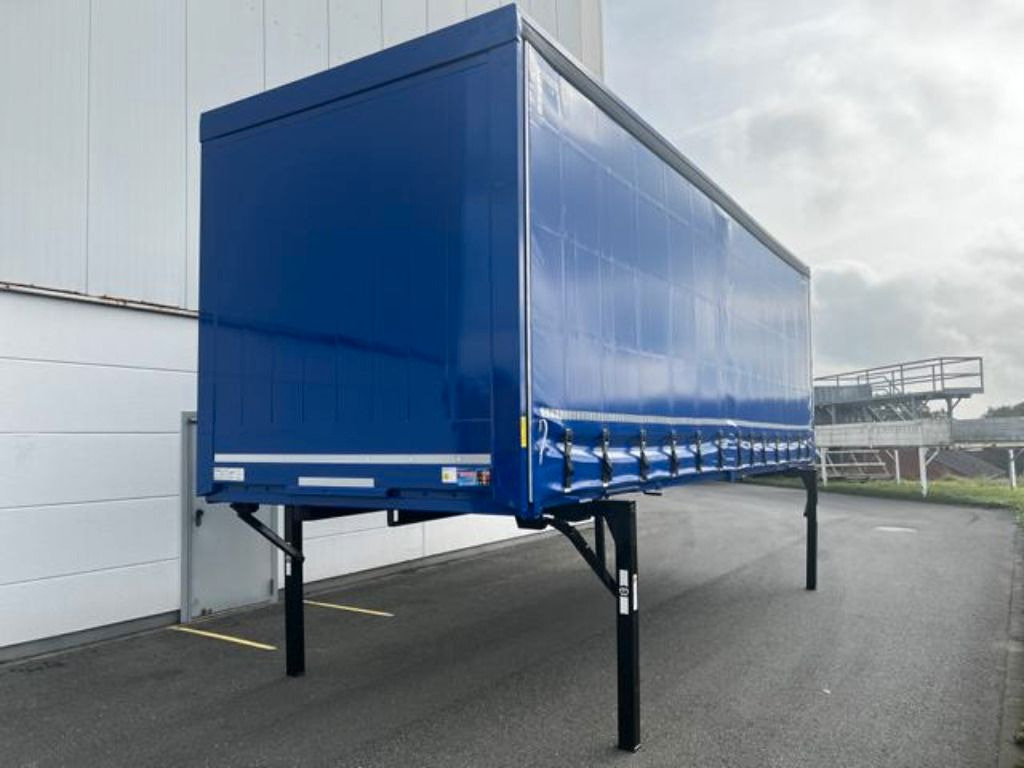 Krone Heck mit Portaltüren  - Vaihtokori - pressukapelli: kuva Krone Heck mit Portaltüren  - Vaihtokori - pressukapelli Krone Heck mit Portaltüren  - Vaihtokori - pressukapelli: kuva Krone Heck mit Portaltüren  - Vaihtokori - pressukapelli