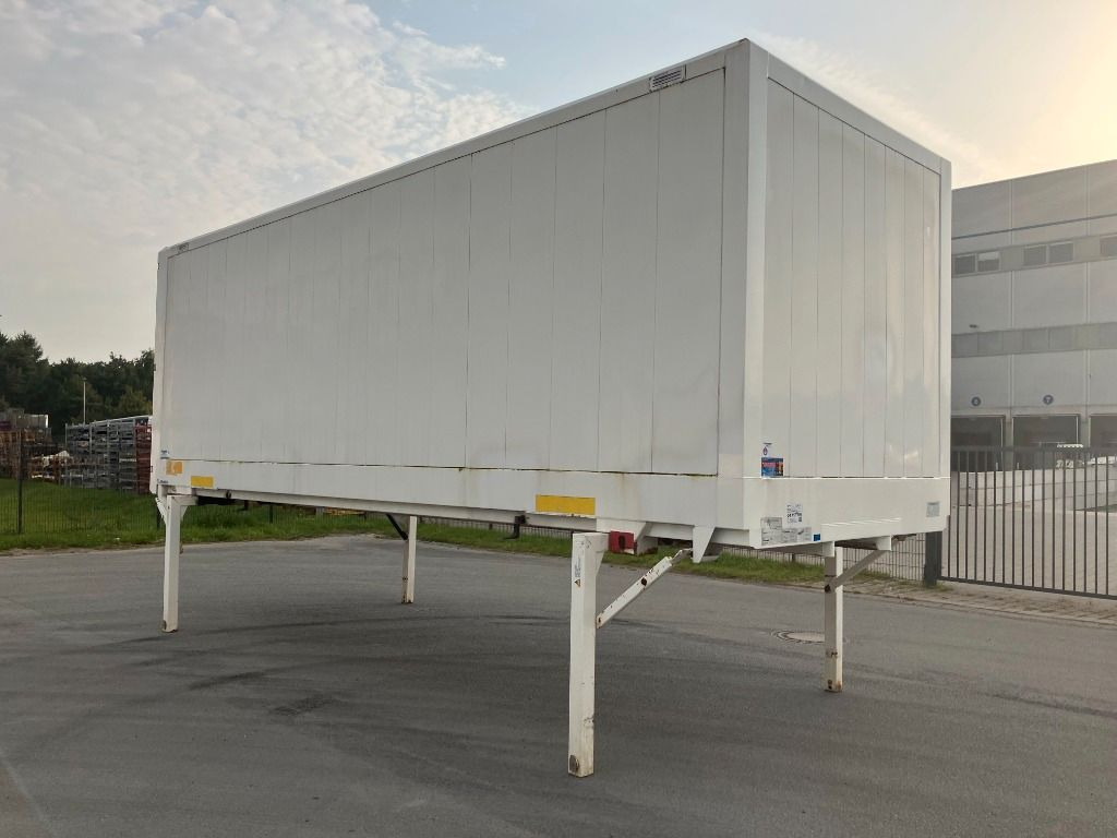 Krone Wechselbrücke Koffer - Vaihtokori - umpikori: kuva  Krone Wechselbrücke Koffer - Vaihtokori - umpikori Krone Wechselbrücke Koffer - Vaihtokori - umpikori: kuva  Krone Wechselbrücke Koffer - Vaihtokori - umpikori