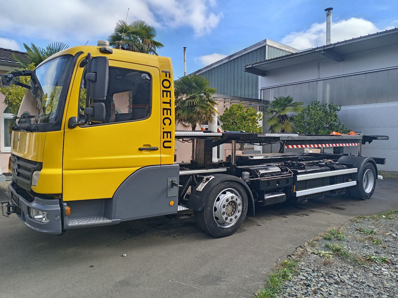 Mercedes-Benz Kamag Wiesel / WBH25 / KB3793 / mit Ganrantie - Konttialus/ Vaihtokuormatilat kuorma-auto: kuva Mercedes-Benz Kamag Wiesel / WBH25 / KB3793 / mit Ganrantie - Konttialus/ Vaihtokuormatilat kuorma-auto Mercedes-Benz Kamag Wiesel / WBH25 / KB3793 / mit Ganrantie - Konttialus/ Vaihtokuormatilat kuorma-auto: kuva Mercedes-Benz Kamag Wiesel / WBH25 / KB3793 / mit Ganrantie - Konttialus/ Vaihtokuormatilat kuorma-auto