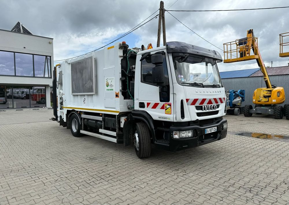 Iveco EUROCARGO CNG - Roska-auto: kuva Iveco EUROCARGO CNG - Roska-auto Iveco EUROCARGO CNG - Roska-auto: kuva Iveco EUROCARGO CNG - Roska-auto